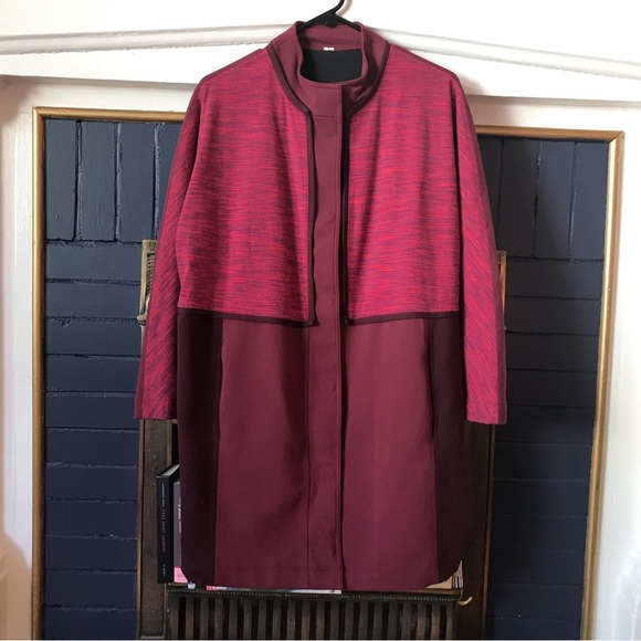 Lululemon Sporty Chic Two-Tone Jacket - Picture 1 of 9